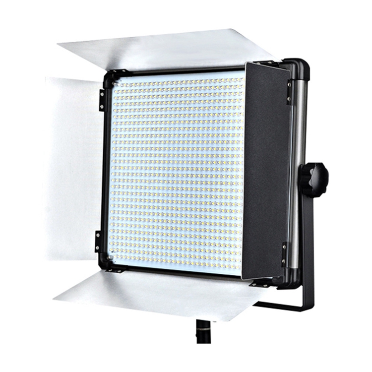 video-light-3.jpg Dison E1500II bi-color – Image 1